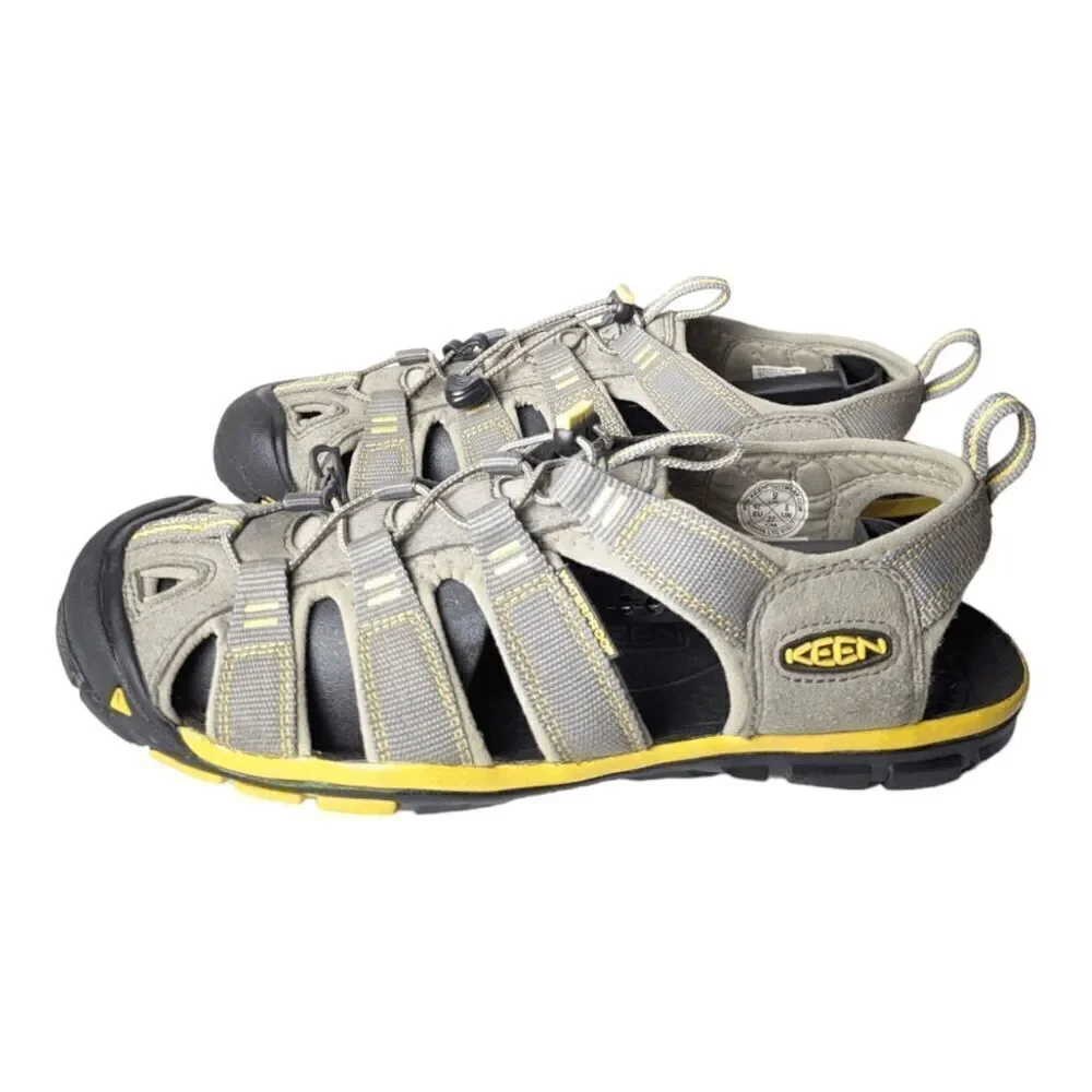 KEEN CNX Waterproof Sandal Size 9